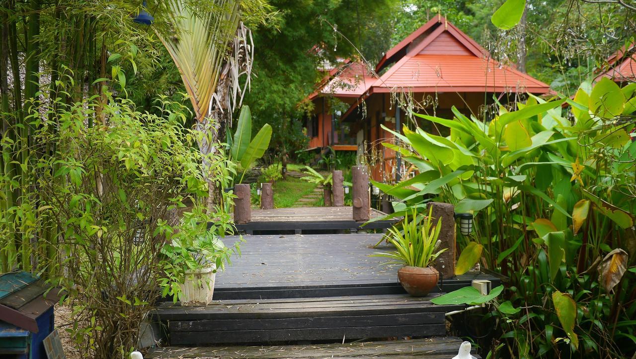 Pho Rak Nah Pai Pensión Exterior foto